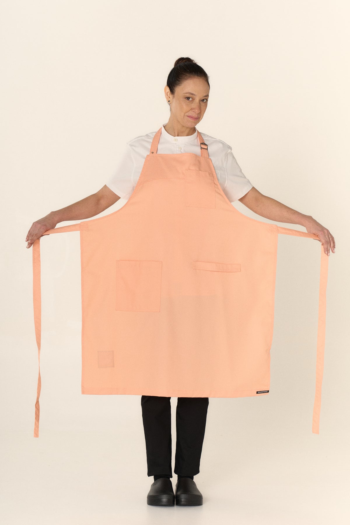 Delantal mugaritz con bolsillo