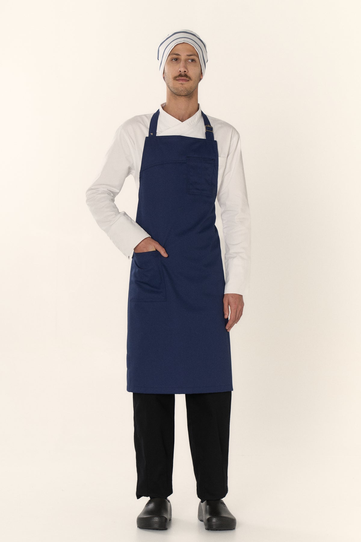 Delantal mugaritz con bolsillo